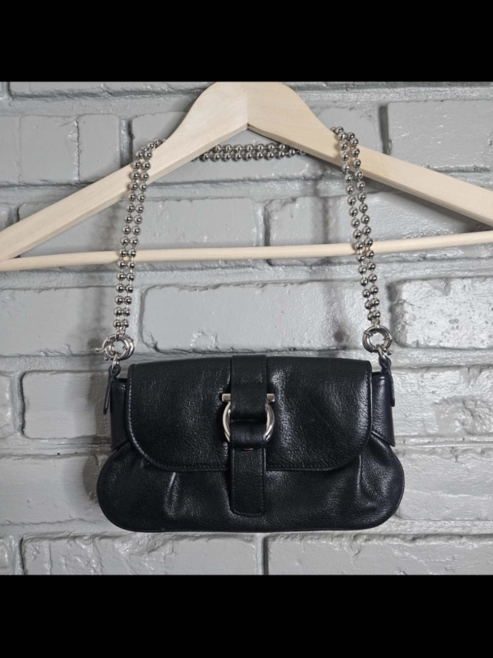Salvatore Ferragamo Handbag Gancini Buckle Small Purse Black